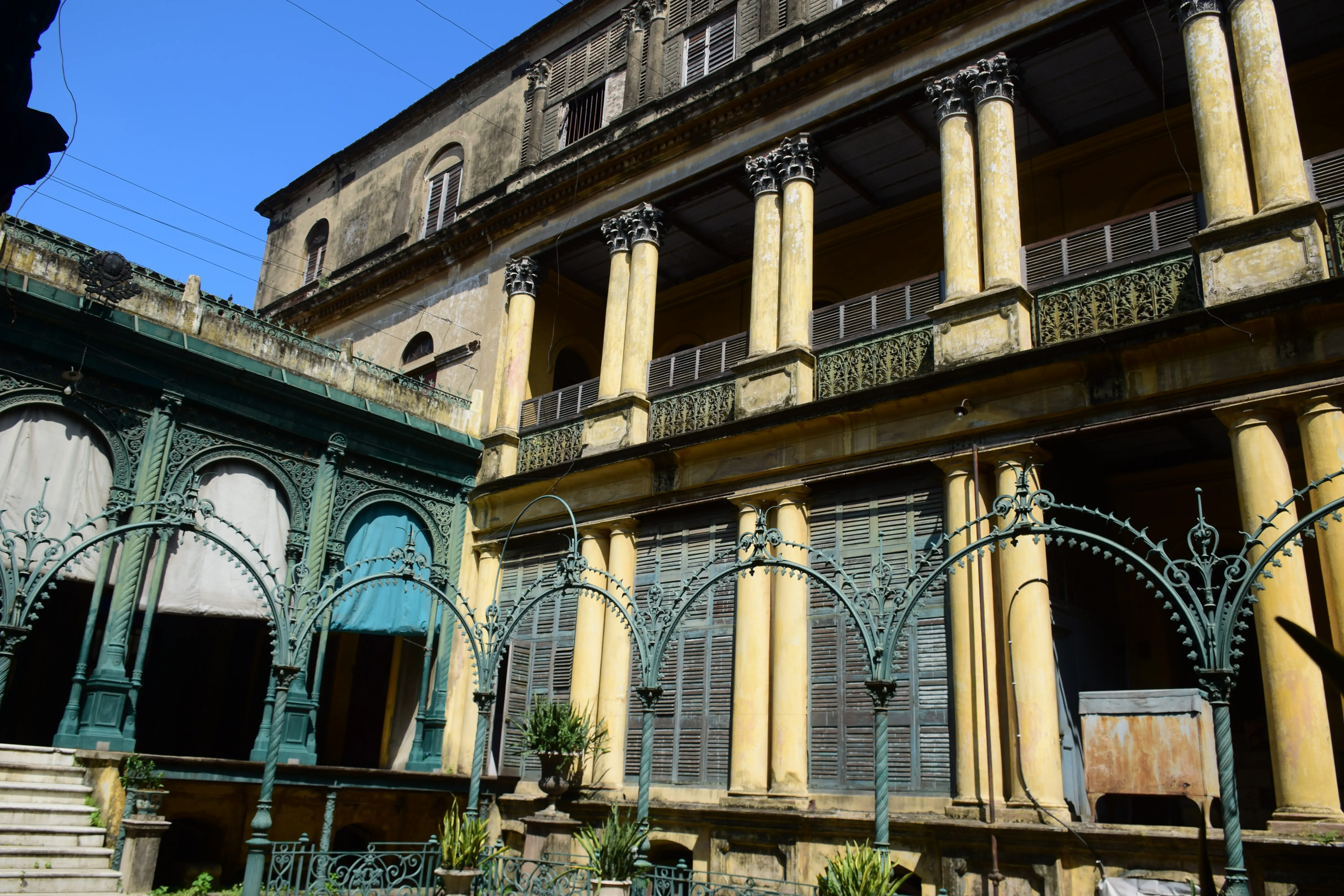 Mallick Bari,Bhawanipur: November 2010, image size:6000x4000