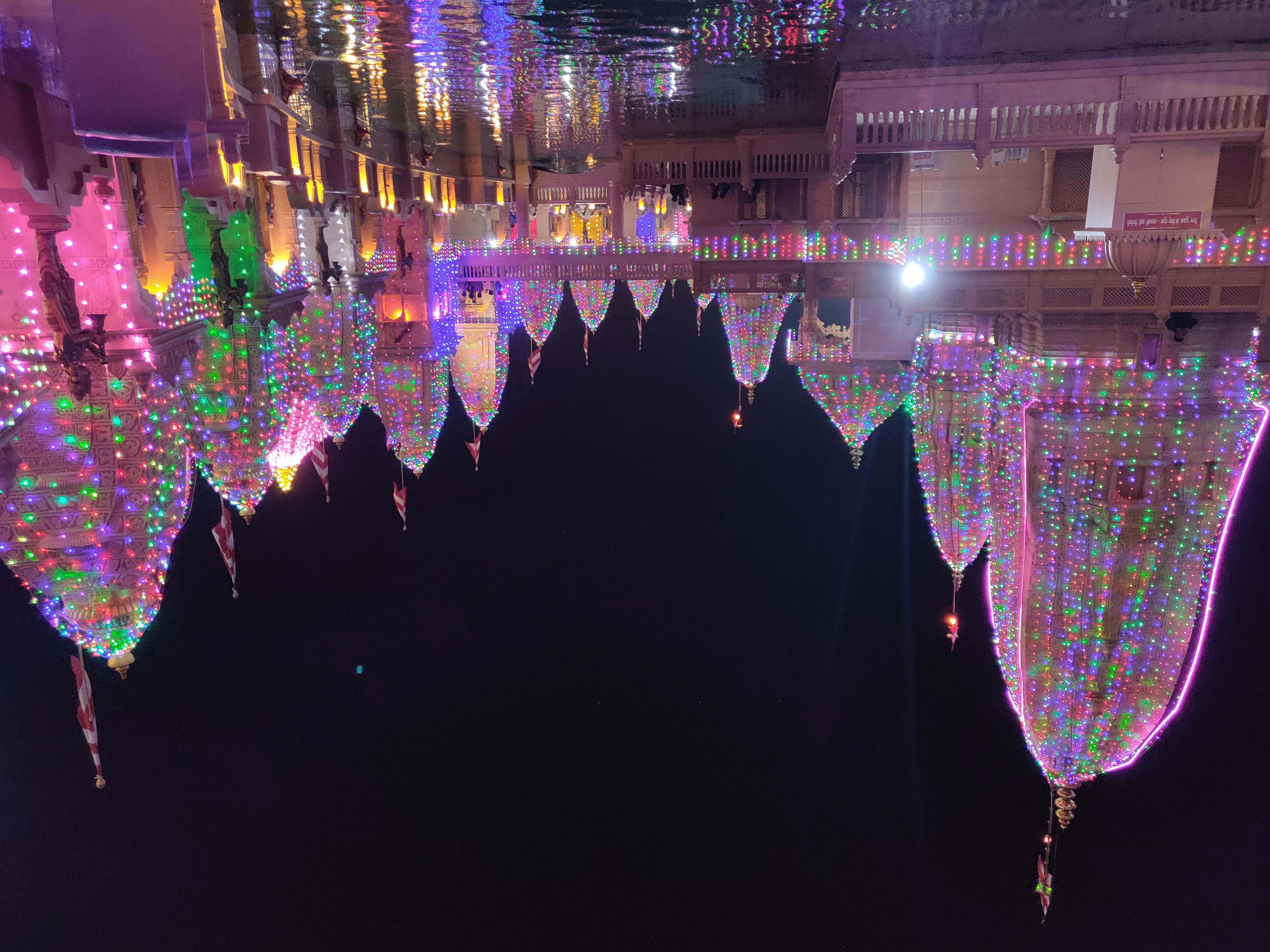 Nilkanth Dham Poicha